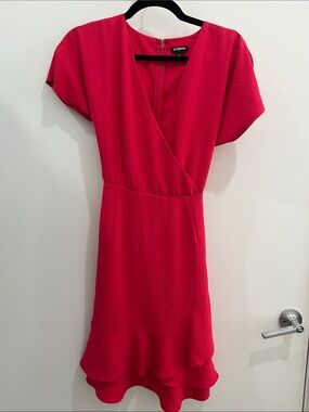 Express Women's Bright Fuchsia Wrap-Style Mini Dress- size Small NWOT